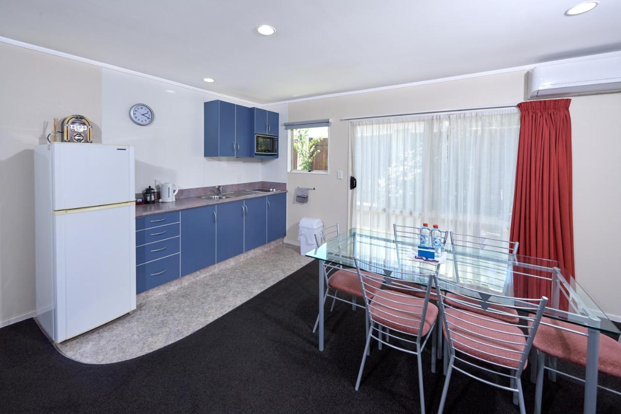 Livingston Motel Whakatane Bagian luar foto