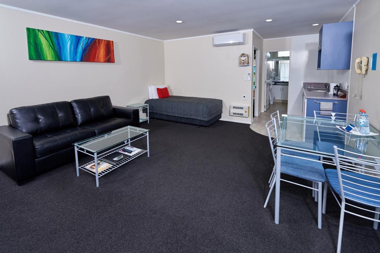 Livingston Motel Whakatane Bagian luar foto