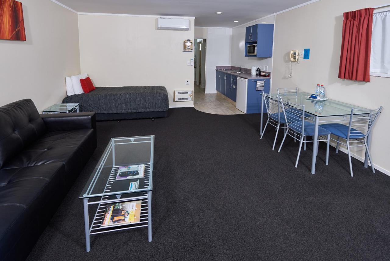 Livingston Motel Whakatane Bagian luar foto